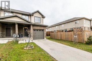 Townhouse for Sale, 44 Kay Crescent, Guelph (Pineridge/Westminster Woods), ON