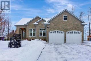 Bungalow for Sale, 32 Welwood Avenue, Wellesley, ON