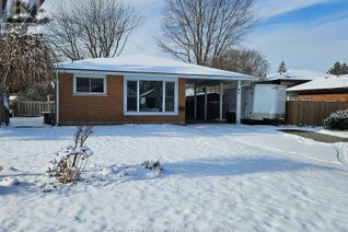 Backsplit for Sale, 8 Village Drive, Belleville, ON