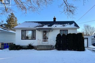 Detached House for Sale, 105 Lemoine Street, Belleville, ON