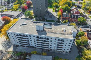 Condo for Sale, 175 Hunter Street E Unit# 504, Hamilton, ON