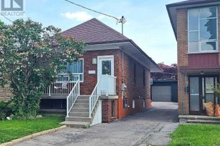 Detached House for Rent, 53 Lanark Avenue #Lower, Toronto (Oakwood Village), ON