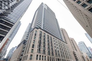 Condo Apartment for Sale, 955 Bay Street #3903, Toronto (Bay Street Corridor), ON