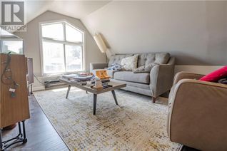 Detached House for Rent, 408 Wellington Street N Unit# 3, Kitchener, ON