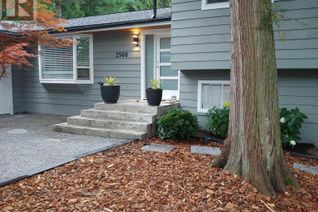House for Sale, 2568 The Boulevard, Squamish, BC