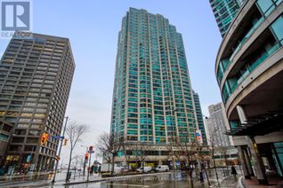 Condo Apartment for Sale, 10 Yonge Street #1001, Toronto (Waterfront Communities), ON