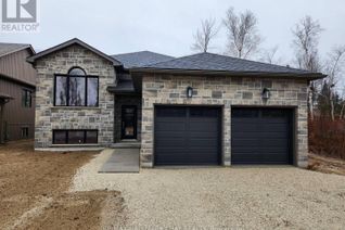 Bungalow for Sale, 292 Robinson Road, Wasaga Beach, ON