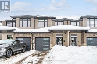 Freehold Townhouse for Sale, 25 Rea Drive, Centre Wellington (Fergus), ON