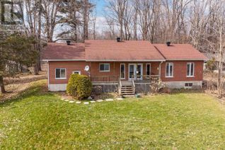 Detached House for Sale, 20820 South Service Road, South Glengarry, ON