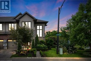 Freehold Townhouse for Sale, 93 Southshore Crescent, Stoney Creek, ON