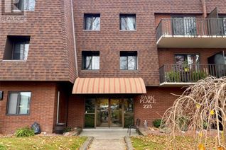 Condo Apartment for Sale, 225 Campus Parkway #303, Chatham, ON