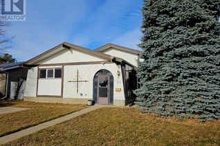 Bungalow for Sale, 25 Park Meadows Boulevard N, Lethbridge, AB