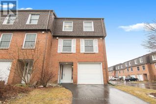 Condo Townhouse for Sale, 16 Moorside, Ottawa, ON