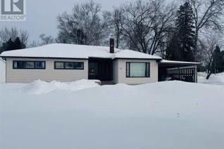 Bungalow for Sale, 215 Earl Ave, Dryden, ON