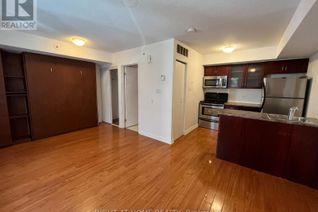 Townhouse for Rent, 26 Western Battery Road #225, Toronto (Niagara), ON