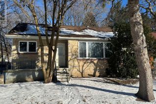 Bungalow for Rent, 41 Maybourne Avenue, Toronto (Clairlea-Birchmount), ON