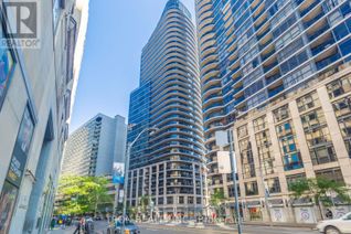 Condo Apartment for Sale, 25 Carlton Street #1703, Toronto (Church-Yonge Corridor), ON