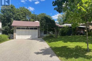 Detached House for Rent, 5 Kingsborough Crescent #Upper, Toronto (Willowridge-Martingrove-Richview), ON