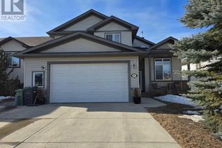 Detached House for Sale, 247 Hillcrest Boulevard, Strathmore, AB