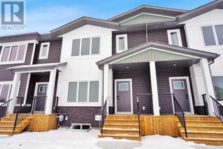 Townhouse for Sale, 17 Gray Close, Sylvan Lake, AB