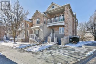 Condo Townhouse for Rent, 520 Silken Laumann Drive #2, Newmarket (Stonehaven-Wyndham), ON