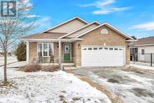 Backsplit for Sale, 10 Oak Street, Haldimand, ON