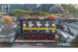 Condo for Sale, 37762 Third Avenue #204, Squamish, BC