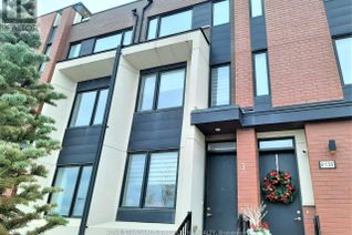 Freehold Townhouse for Rent, 130 Frederick Tisdale Drive #3, Toronto (Downsview-Roding-CFB), ON