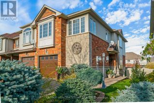 Townhouse for Sale, 28 Elderberry Avenue, Grimsby (541 - Grimsby West), ON