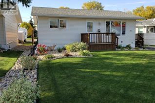 Bungalow for Sale, 612 Moose Street, Moosomin, SK