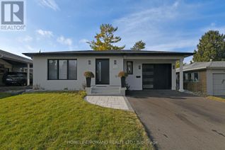 Bungalow for Sale, 826 Krosno Boulevard W, Pickering (Bay Ridges), ON