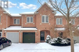 Townhouse for Sale, 51 Bilbrough Street, Aurora, ON