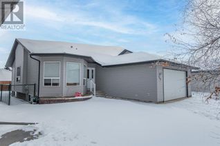 House for Sale, 5419 52a Street, Eckville, AB