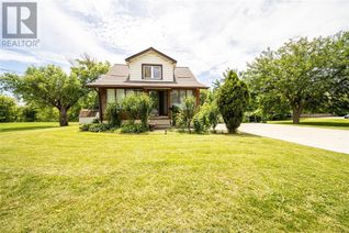 Detached House for Sale, 903 Grand Marais Road East, Windsor, ON