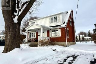 House for Sale, 1601 Queen Street, Cornwall, ON