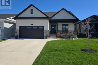 Bungalow for Sale, 32 Brooklawn Drive, Lambton Shores (Grand Bend), ON
