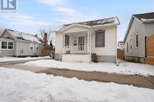 Bungalow for Rent, 15 Hampstead Place, St. Catharines (452 - Haig), ON