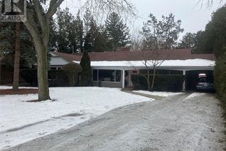 Ranch-Style House for Sale, 572 Lacroix Street South, Chatham, ON