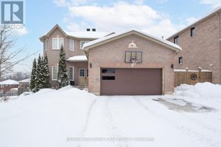 Detached House for Sale, 11 Springwood Court, Barrie (Ardagh), ON