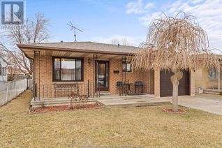 Backsplit for Sale, 2948 Jennifer Drive, Windsor, ON