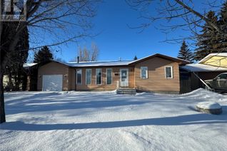 Bungalow for Sale, 1771 Centennial Crescent, North Battleford, SK