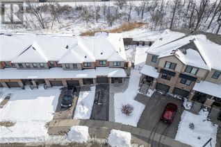 Freehold Townhouse for Sale, 142 Crafter Crescent, Stoney Creek, ON