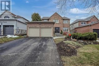 Detached House for Sale, 33 Beatty Crescent, Aurora (Aurora Highlands), ON