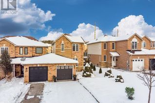 Townhouse for Sale, 59 Hawthorne Crescent, Barrie (Ardagh), ON