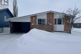 Detached House for Sale, 113 4 Avenue W, Hanna, AB