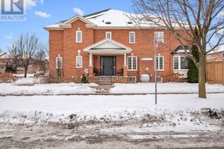 Freehold Townhouse for Sale, 2 Marathon Avenue, Vaughan (Patterson), ON