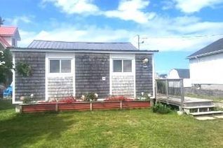 House for Sale, 108 Brydges Street, Pointe-Du-Chêne, NB