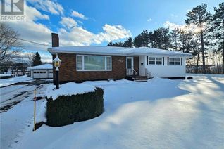 House for Sale, 550 Patterson Crescent, Bathurst, NB