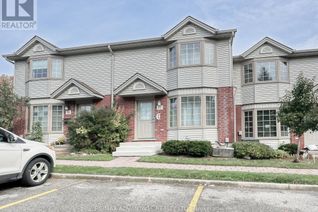 Condo Townhouse for Sale, 70 Chapman Court #77, London, ON