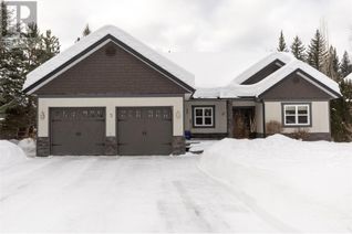 Ranch-Style House for Sale, 3 Cedar Bowl Crescent, Fernie, BC